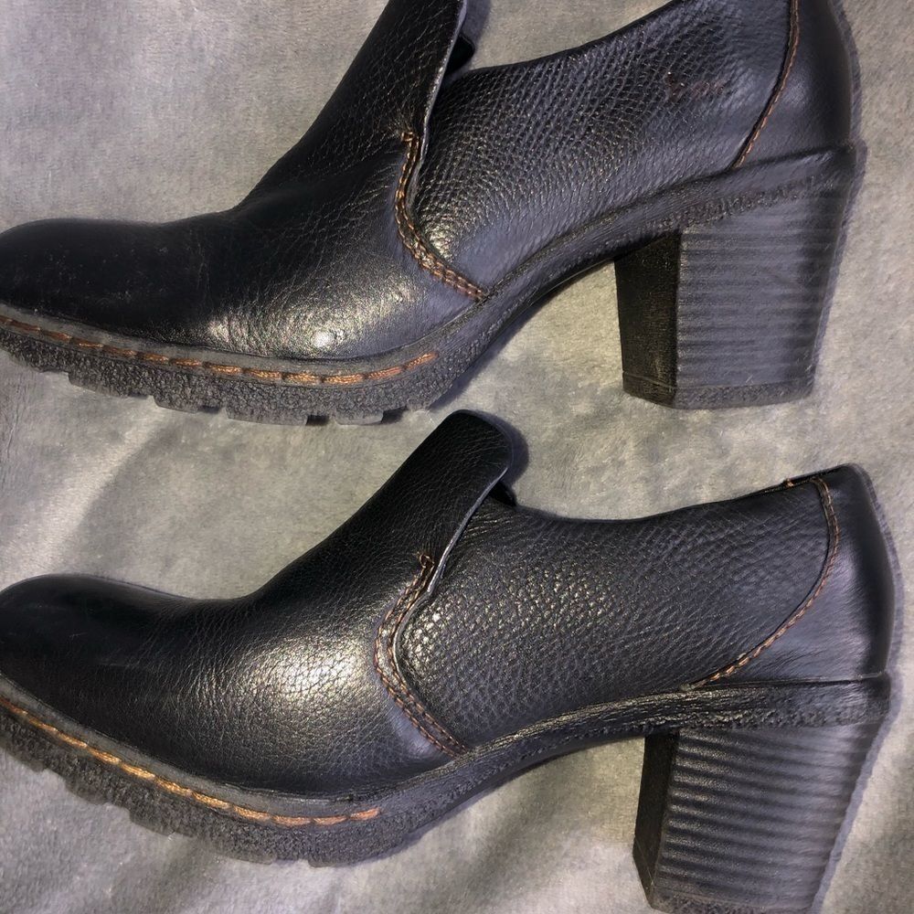 𝅺EUC Women’s Size 7 1-2 Born Concept BOC Mule/Clog - Picture 3 of 7